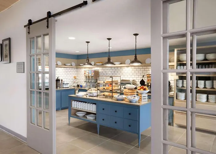 Country Inn & Suites By Radisson, Charlottesville-Uva, Va