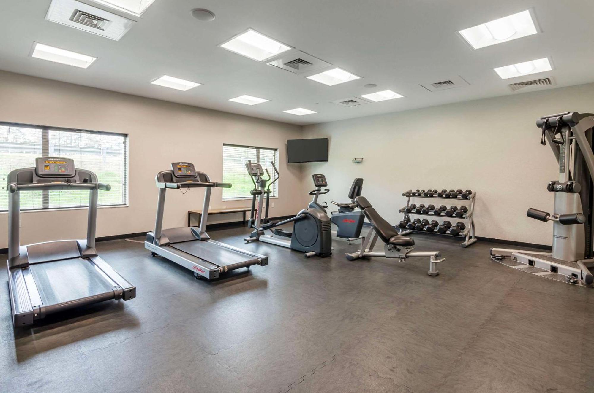 Country & By Radisson, Charlottesville-uva, Va 3*