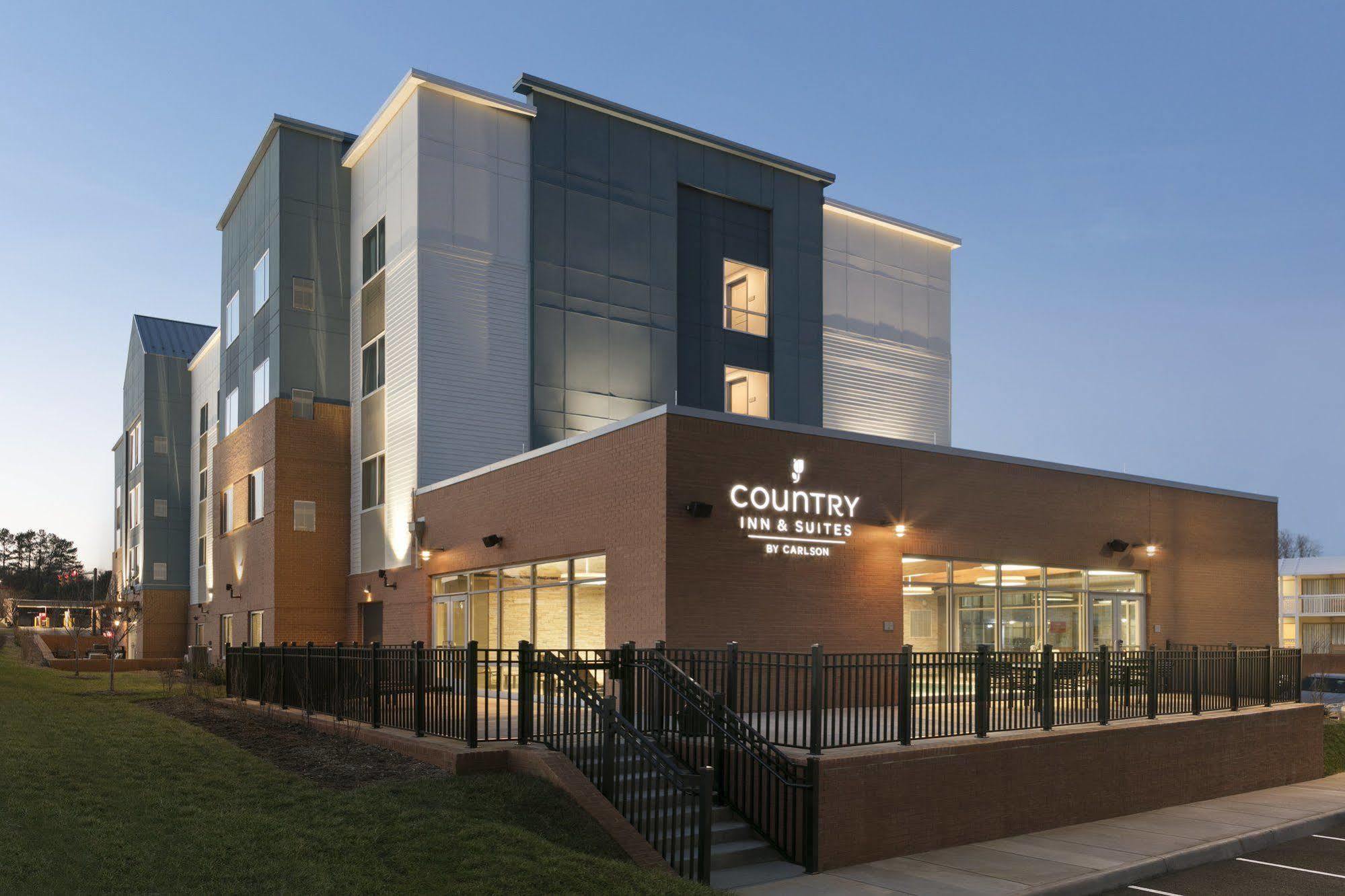 Country & By Radisson, Charlottesville-uva, Va 3* Charlottesville