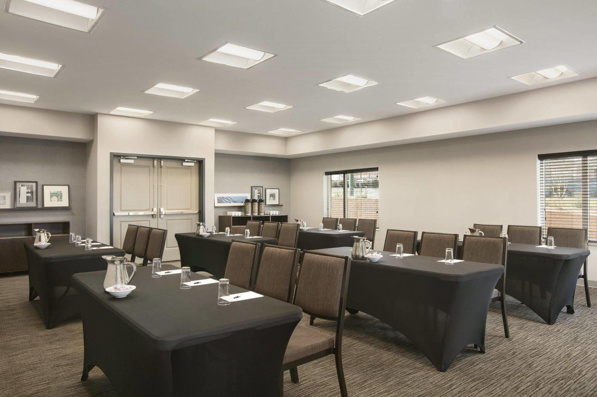 Hotel Country & By Radisson, Charlottesville-uva, Va