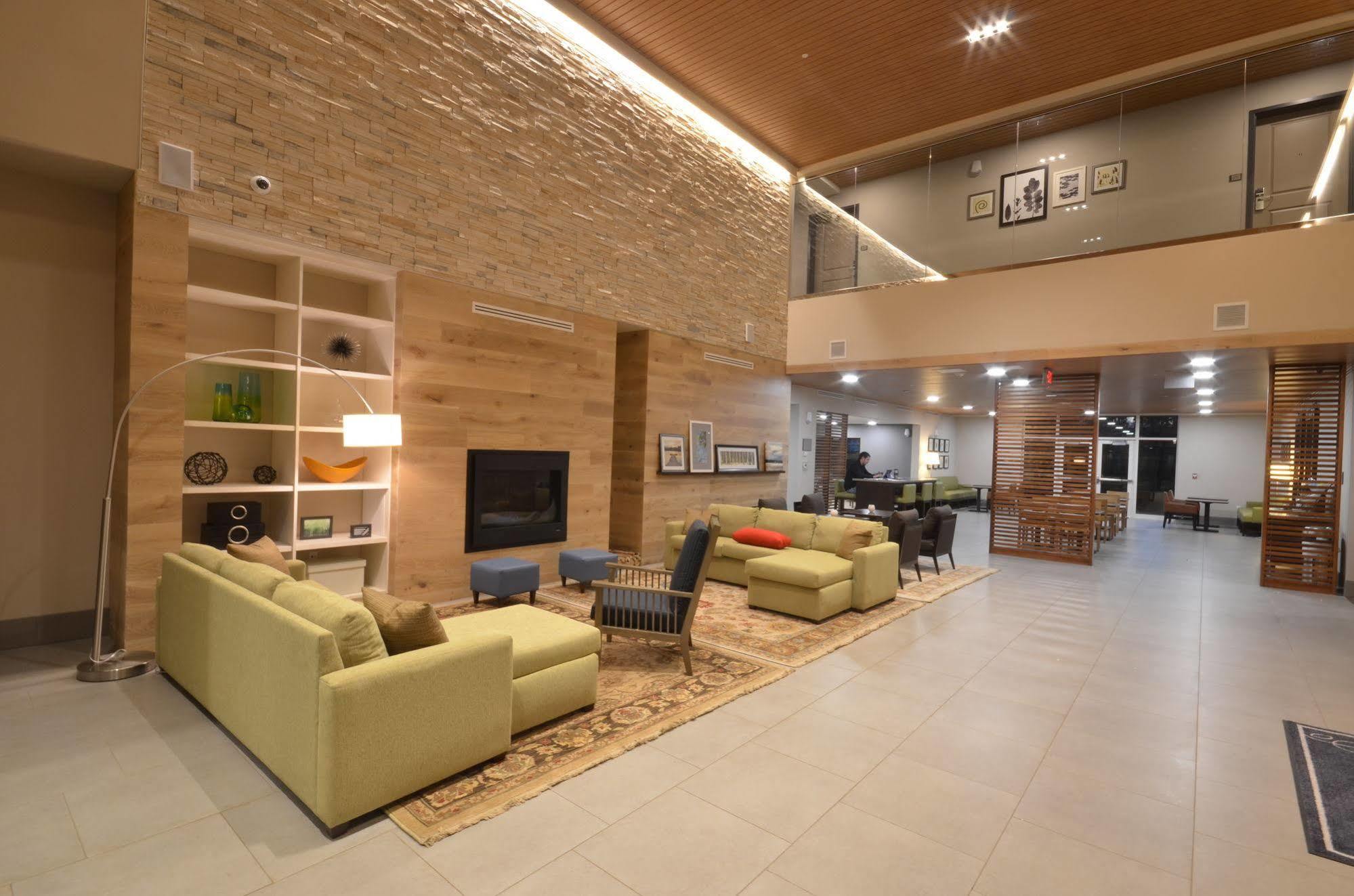 Hotel Country & By Radisson, Charlottesville-uva, Va 3*
