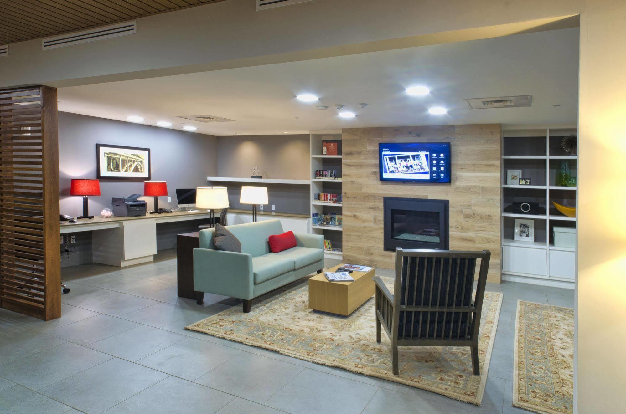 Hotel Country & By Radisson, Charlottesville-uva, Va